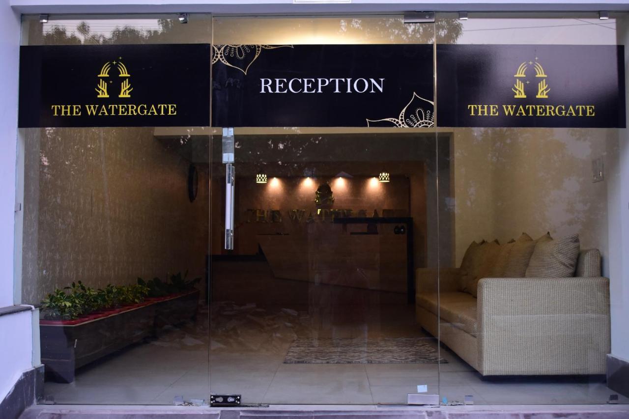 Aaroham The Watergate Hotel Bhīm Tāl エクステリア 写真
